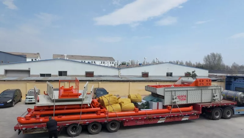 Werhelje oarder út Sintraal-Aazje! Jinqi Gold Mining Screen Unit ferstjoerd